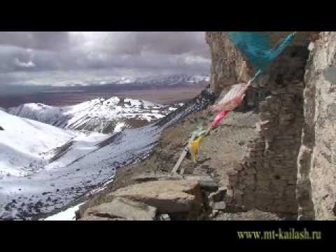 Tibet-Kailash. Тибет-Кайлас. Пещера в горе Астапад у Кайласа