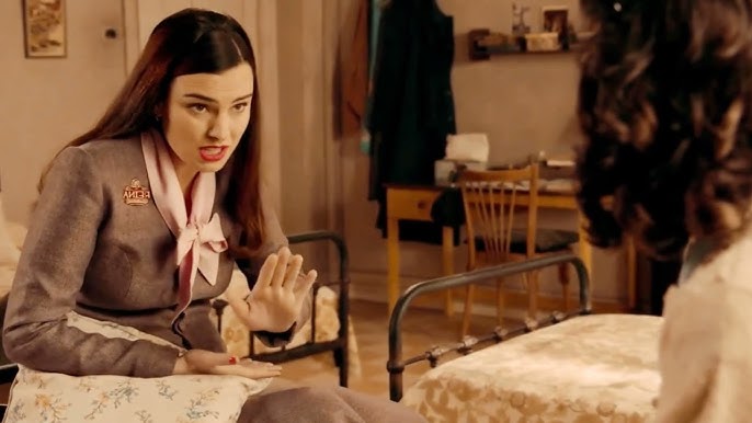 Marta and Fina: Dreams of Freedom (Chapter 357): What the hell? Are you  going to defend her again? - YouTube