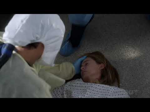 Grey's Anatomy 17X03 | Meredith Faints