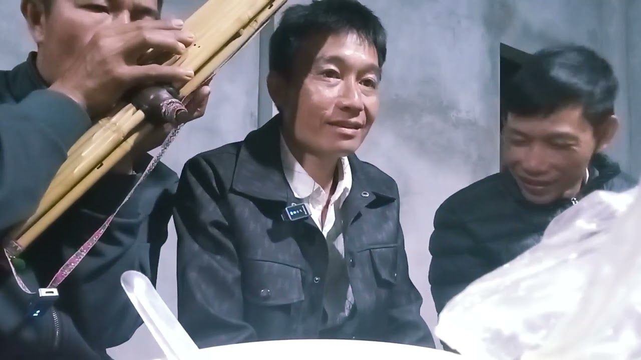 Hát Lào mừng tân gia văn may & thị Bun 