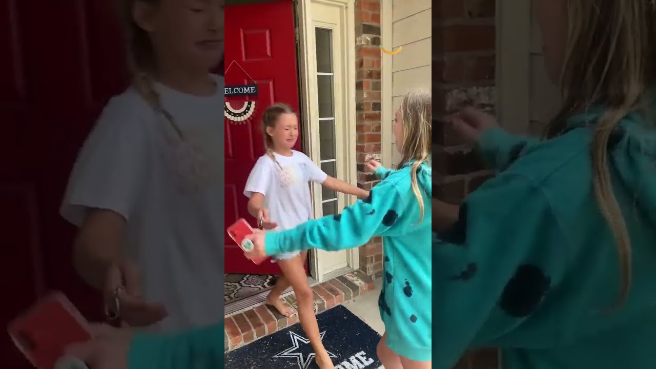 Childhood Best Friends Reunited After A Cross Country Move 2 5 Years Ago Shorts