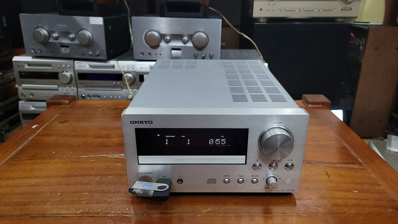 Only 1 Onkyo CR-555 receiver left at a super low price of 2.3M
