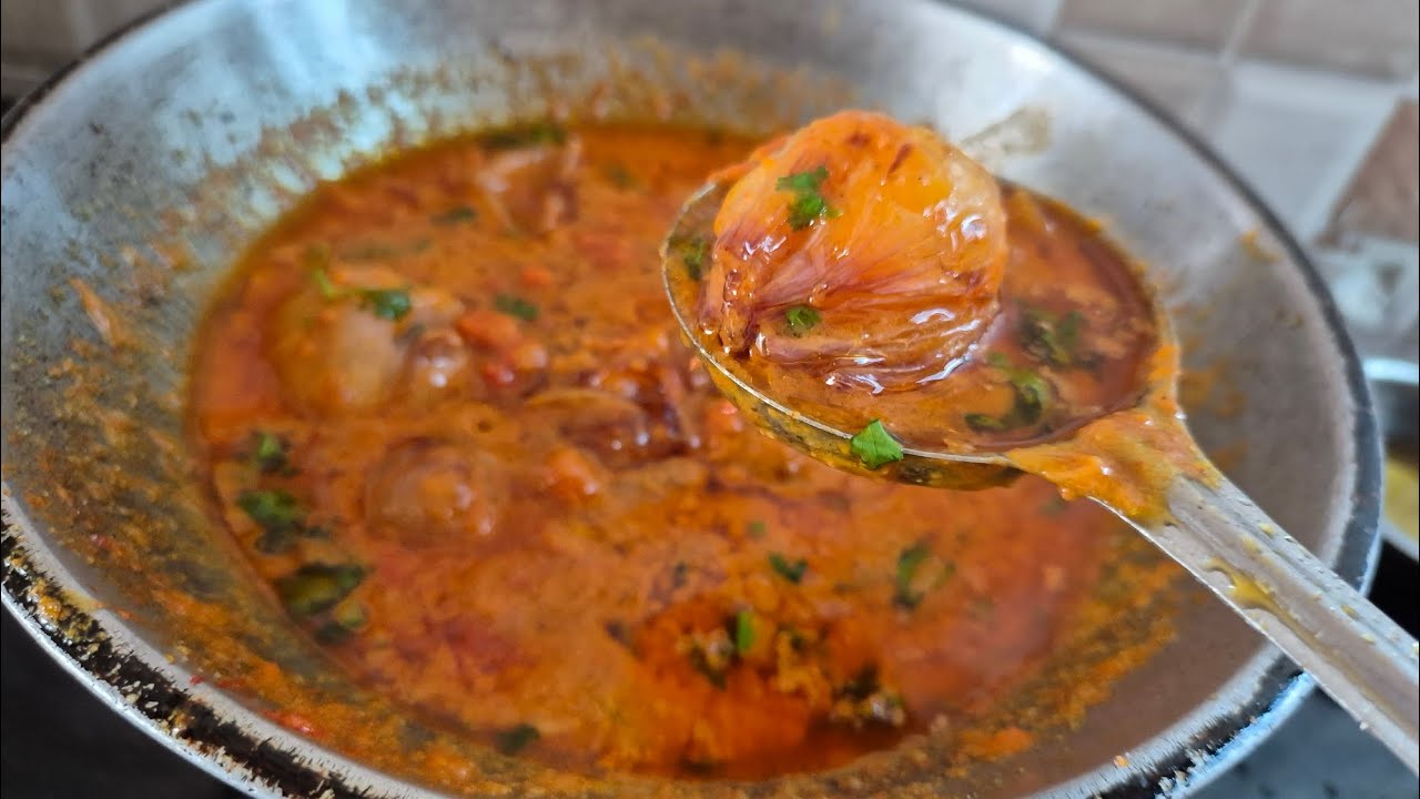 Kathiyawadi aakhi dungadi nu shaak || bharva kanda subji || Kathiyawadi subji || Disha Bhatiya 