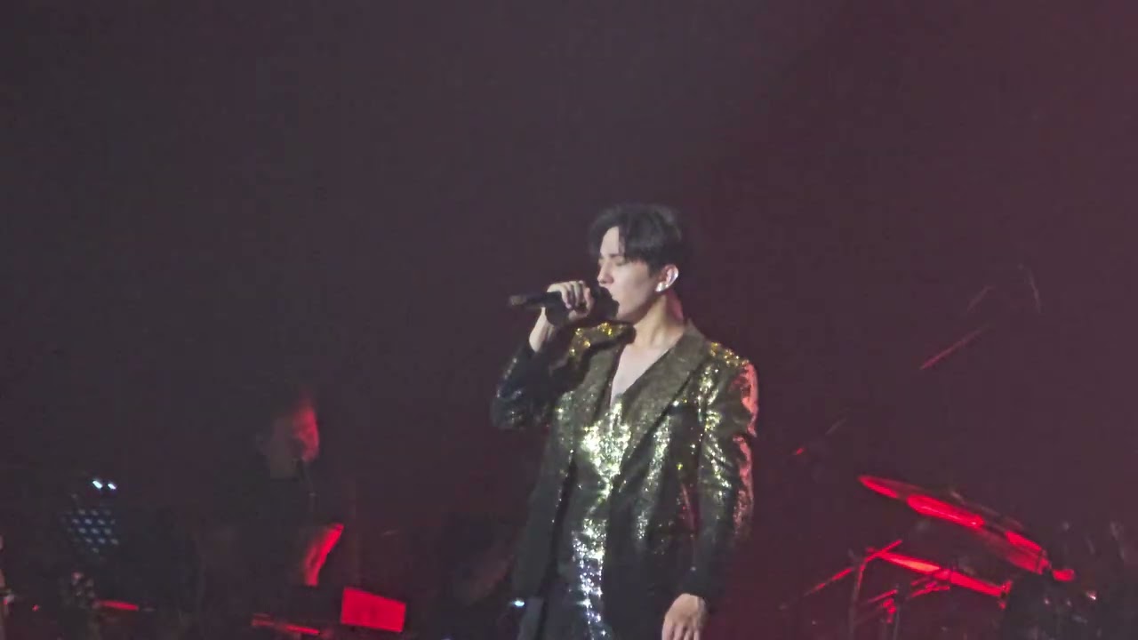 Dimash mexico 20251010 223941