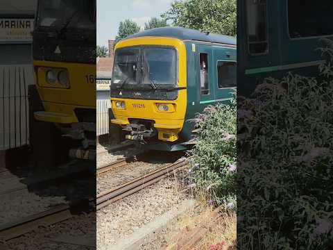 166216 & 165137 On a GWR Service Arriving Into Portsmouth Harbour From Cardiff Central!