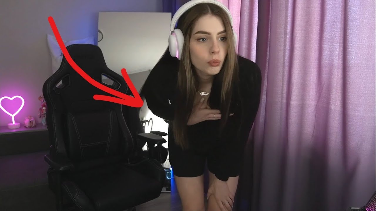 Уфф Барби герл чуть не спалила си... - YouTube