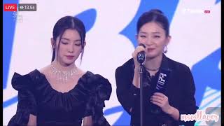Red Velvet (Irene & Seulgi) in Soribada Awards 2020