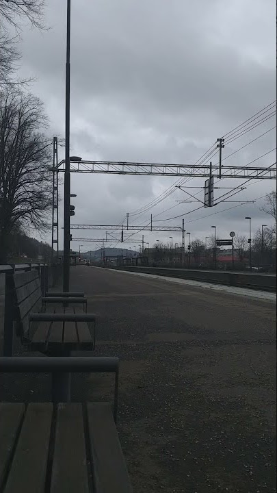 Trains in Sweden 64 - Partille station