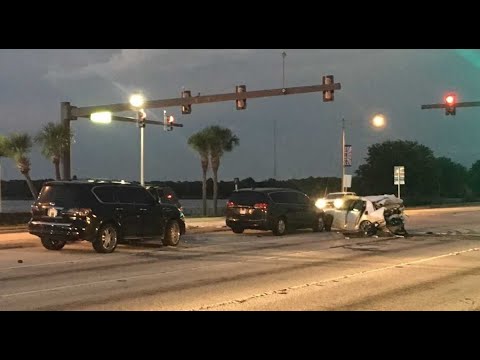 Deputies: 2 killed in Seminole crash - YouTube