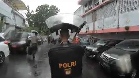 Thumbnail of Yel-Yel Porli Dan TNI ( Yang Hujan Turun Lagi )