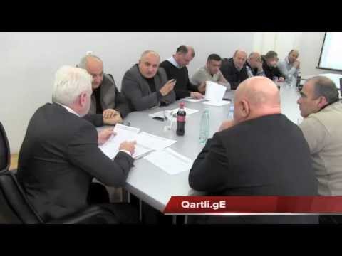 კასპის გამგებლის ,,მოსმენა\" გუბერნატორთან