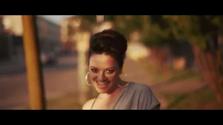 JESSICA BEACH - "Cheap Junkies" (Official Music Vi...