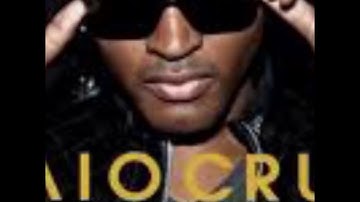 Taio Cruz - Dynamite (Official Music Video)
