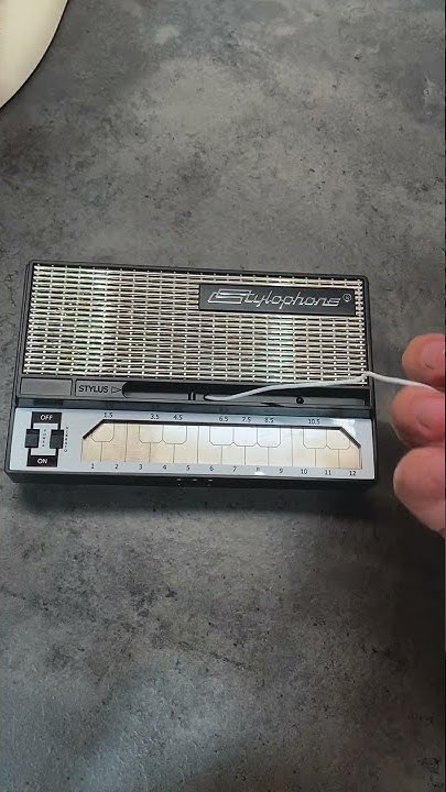Я купил Stylophone - YouTube