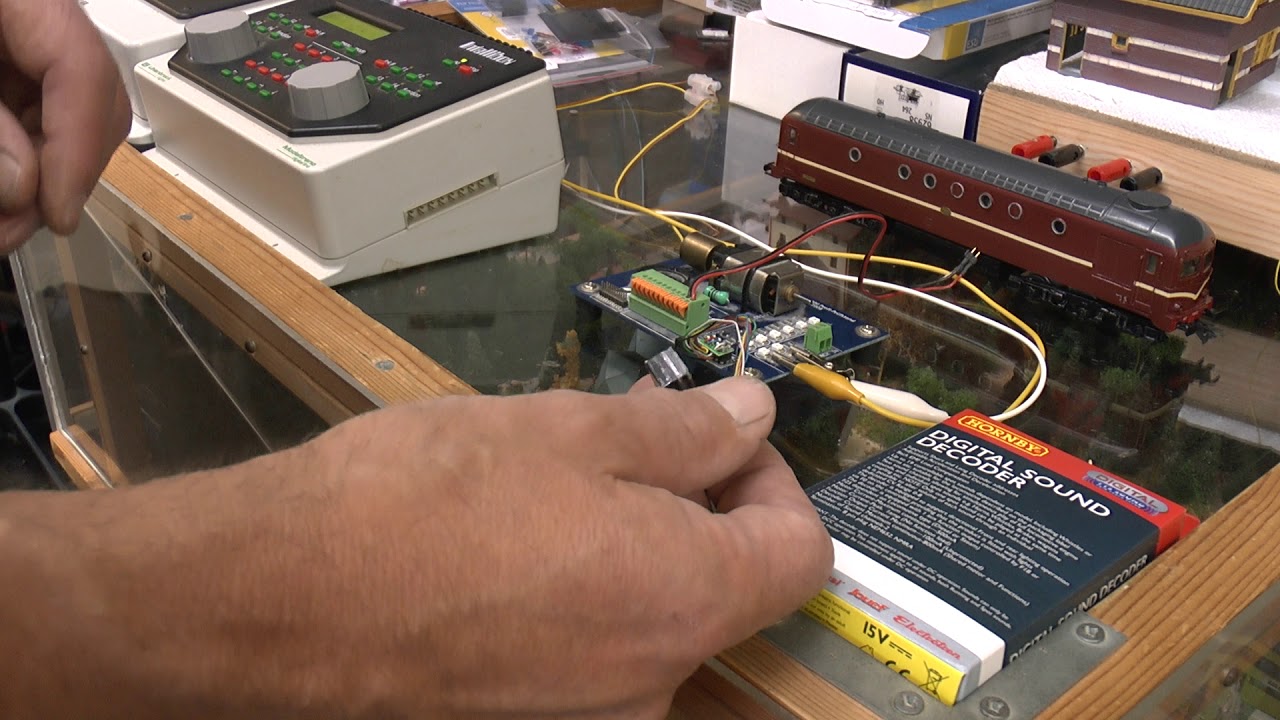 Roco NS serie 500/600 met Hornby TTS sound decoder, origineel geluid serie 500/600