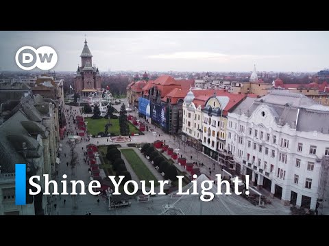 Video: Moderne Inspirerende Hus Integrerende Farverige Lys i Timisoara, Rumænien