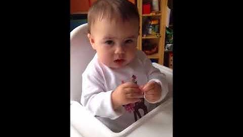 Tots Play Babies using sign language