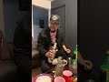 Aprendiendo a hacer una margarita con Alex Lara