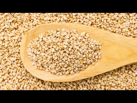 Video: Užitečné vlastnosti sezamových semínek pro ženy a kolik jíst denně