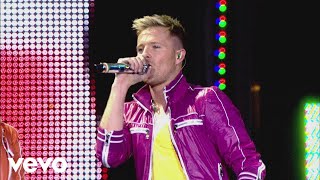 Video thumbnail of "Westlife - Boys Are Back in Town (Live from The O2)"