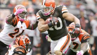 Video Features - Madden NFL 12 Cover Shoot