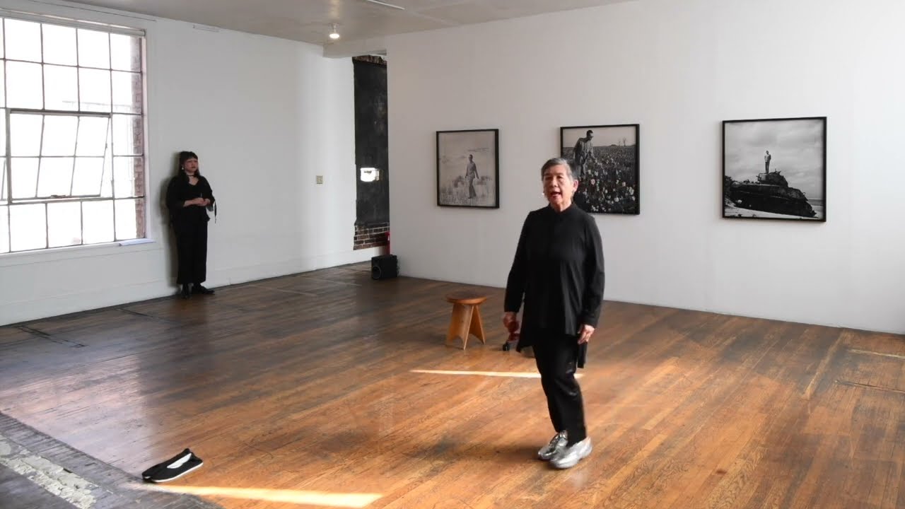 Muna Tseng performance at Visitor/Visiteur.