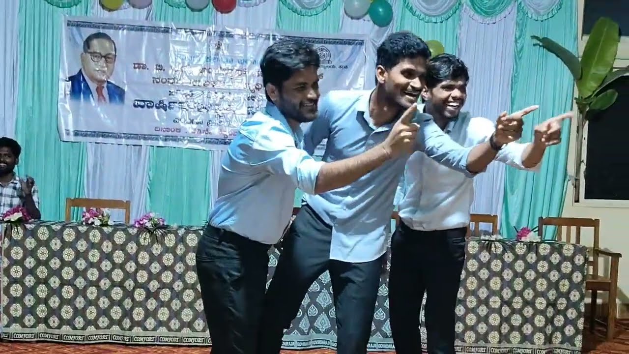 Pakka Entertaining Group Dance 
