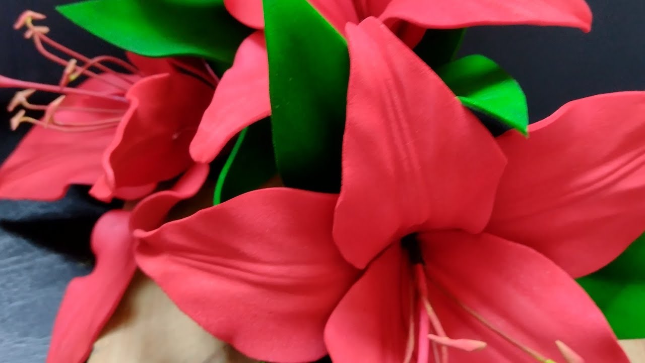 como fazer lírio vermelho com Eva passo a passo