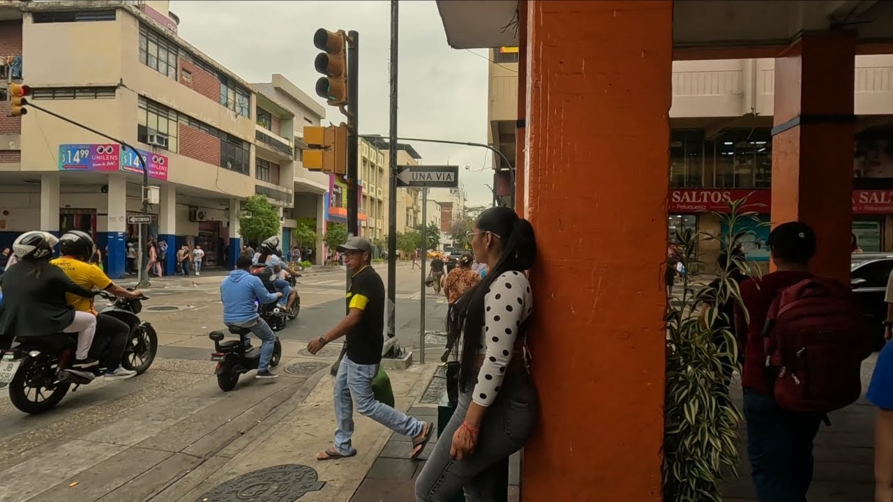 Inside The Busiest Streets of Guayaquil | Ecuador