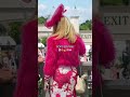 Hi girlsssss!!! 👯‍♀️🌷 #kentuckyderby #kentuckyoaks #pink #fashion #derby