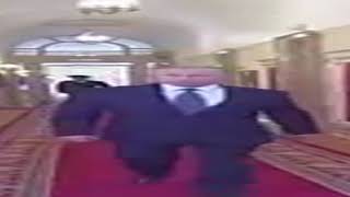 Wide Putin walking but he's always in frame (full version) Resimi