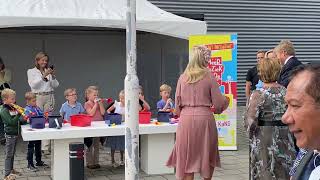 Download Lagu De koning en koningin bezoeken Helmond MP3 Download Lagu De koning en koningin bezoeken Helmond MP3
