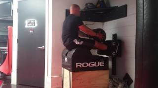 Red5Fitness - Weighted GHD Situps