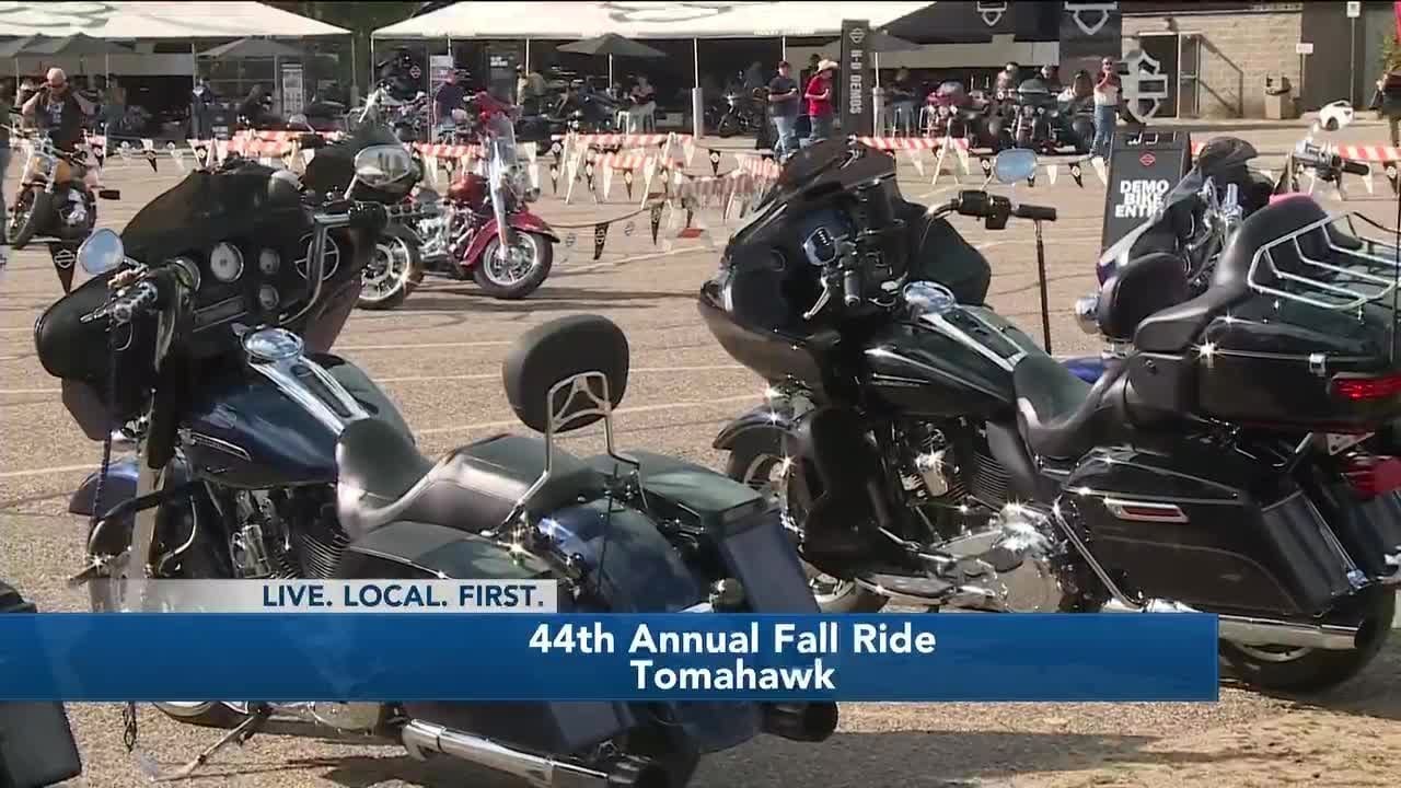 Fall Ride revs up #Tomahawk - YouTube