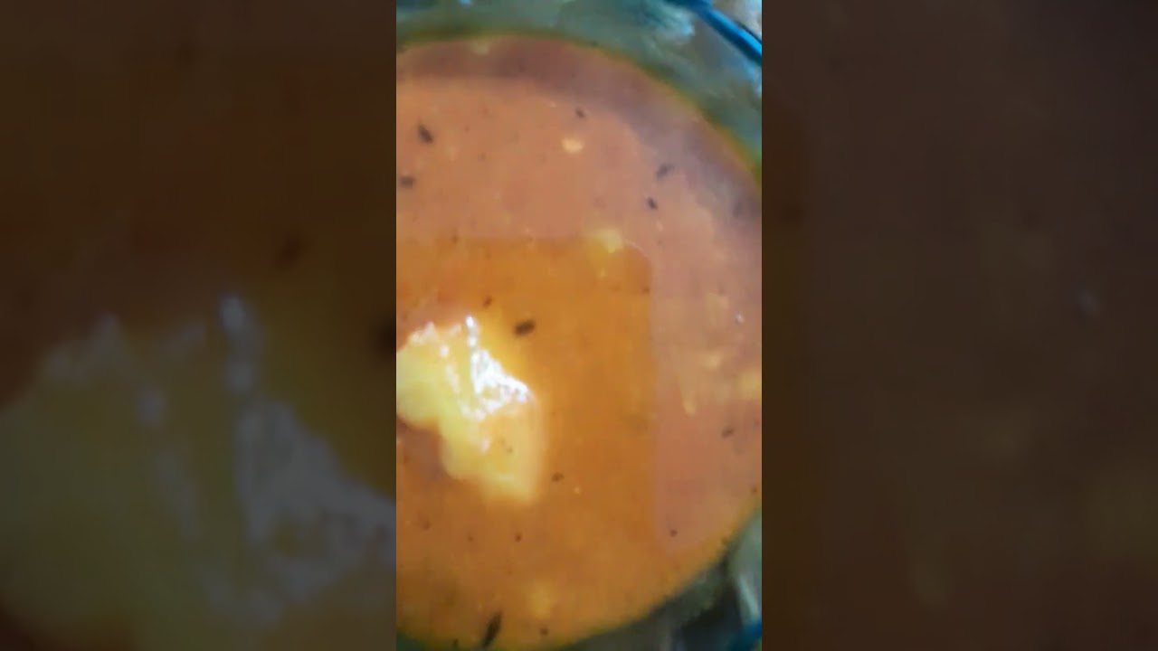 Palak Ki Masala Poori Aur Mater Aaloo Ki Gravy Wali Sabji shorts