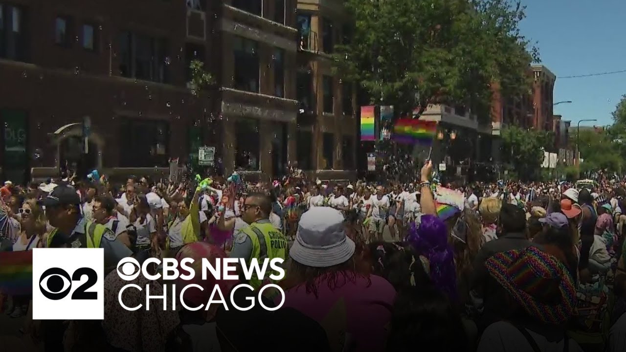 Thousands attend 53rd annual Chicago Pride Parade in Lakeview - YouTube