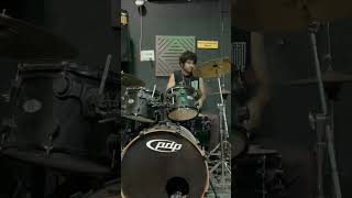 Download Lagu Heavy Is The Crown- @LinkinPark #drumcover #heavyisthecrown #linkinpark #drums MP3 Download Lagu Heavy Is The Crown- @LinkinPark #drumcover #heavyisthecrown #linkinpark #drums MP3