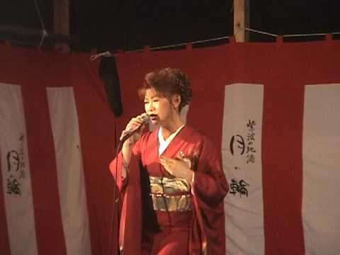 演歌みち羽山るみ子
