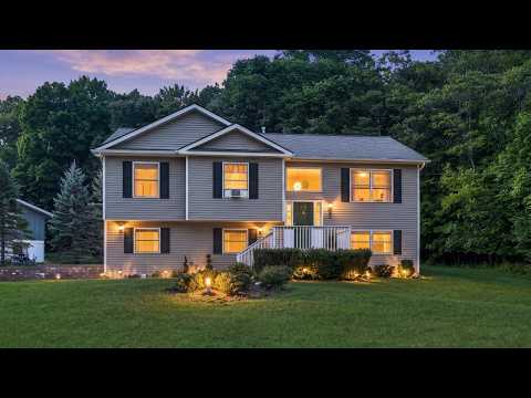 18 Hickory Pl, Middletown, NY home video tour