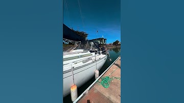 1983 Beneteau First 38 - Walkaround/Engine Running