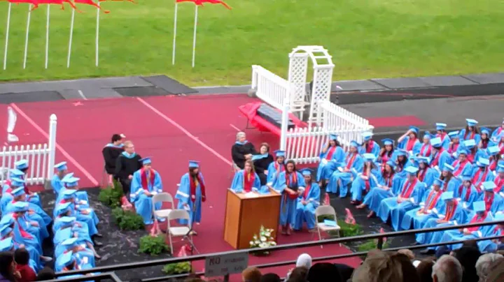 Jill speaks at MMHS graduation