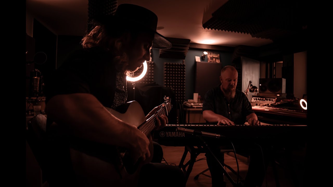 GAUME - Let's Dance (David Bowie Cover)