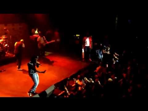 "No One" - PSquare  Live in Chicago -08.23.2013_04