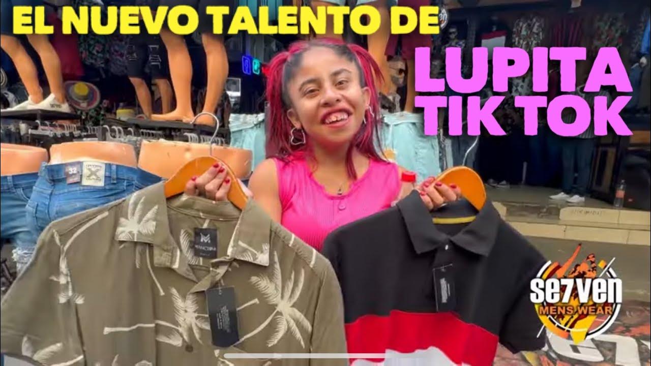 EL TEPITO REGIO con Lupita tik tok en Monterrey - YouTube