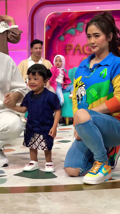 ZEHAN DIAJAK TIK TOKAN VEGA #zehan @Zehan_Almira #fancam #short #indosiar #viral #gosip #rcti