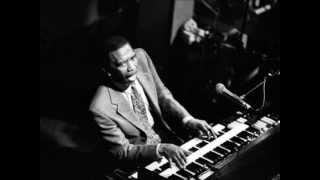 Jimmy Smith - 8 Counts For Rita.wmv chords