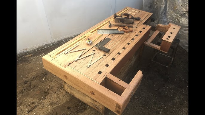 Antique carpenters Workbench W/ Vice. Repurpose Restore