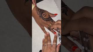 Creating Stunning Henna Designs With Jagua Henna