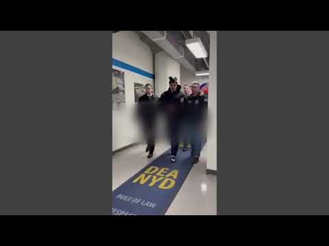 Video Maduro augura buon anno agli agenti appena sbarcato a New York