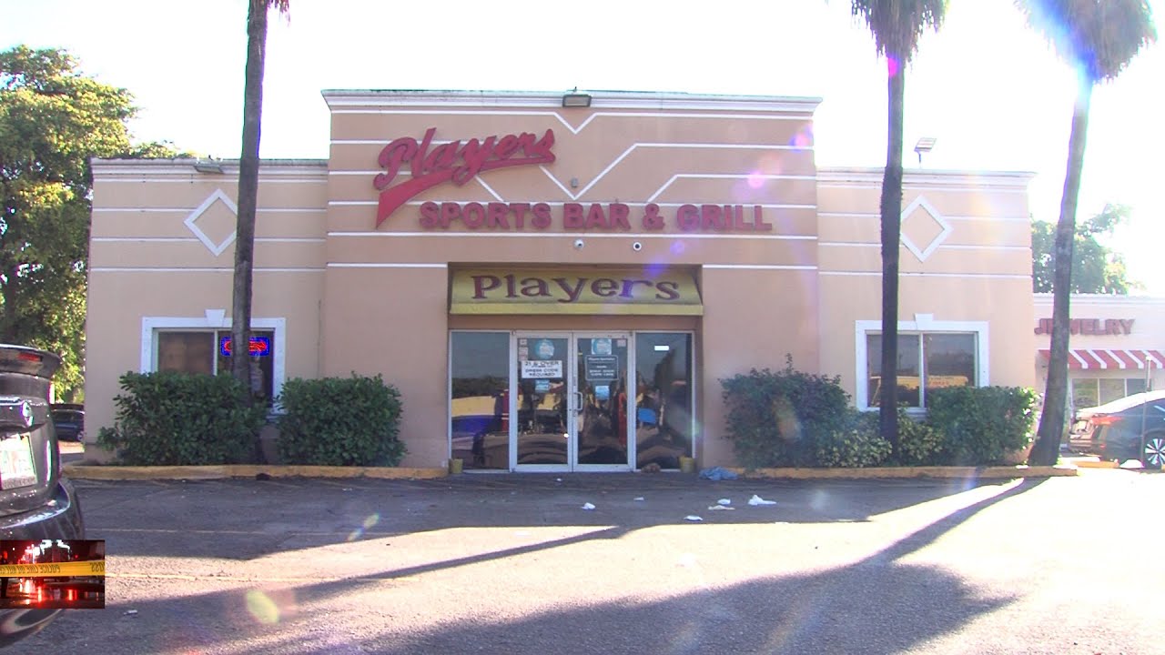 Man shoots up Bar after getting kicked out, four victims shot in North